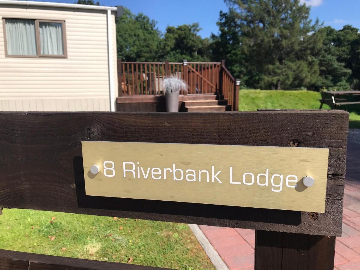 אבימור Riverbank Lodge מראה חיצוני תמונה