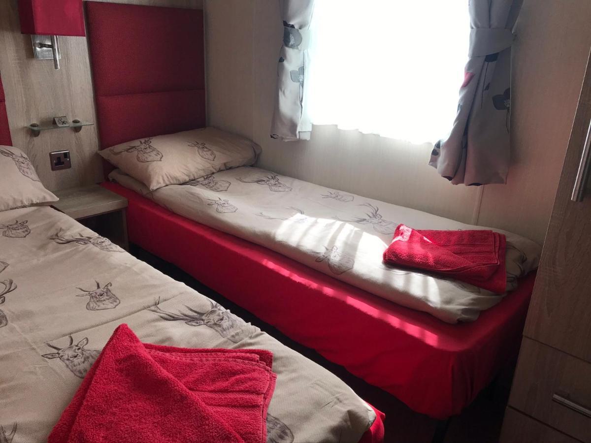 אבימור Riverbank Lodge מראה חיצוני תמונה